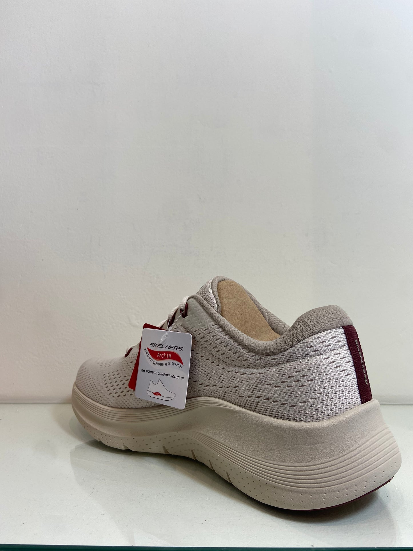 scarpe_arch fit2.0232700