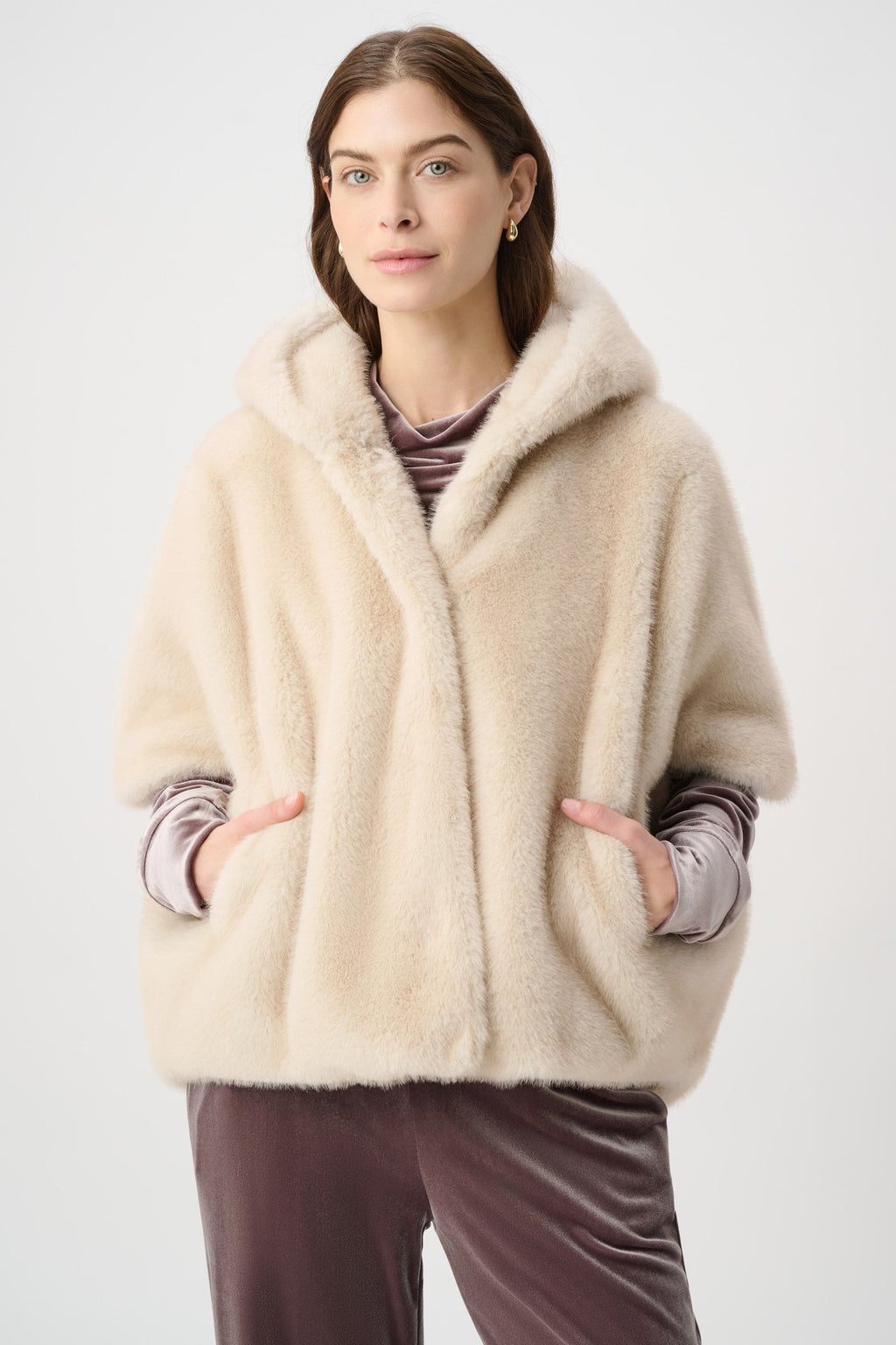 Cappotto in Ecopelliccia con Cappuccio Mandorla - Joseph Ribkoff