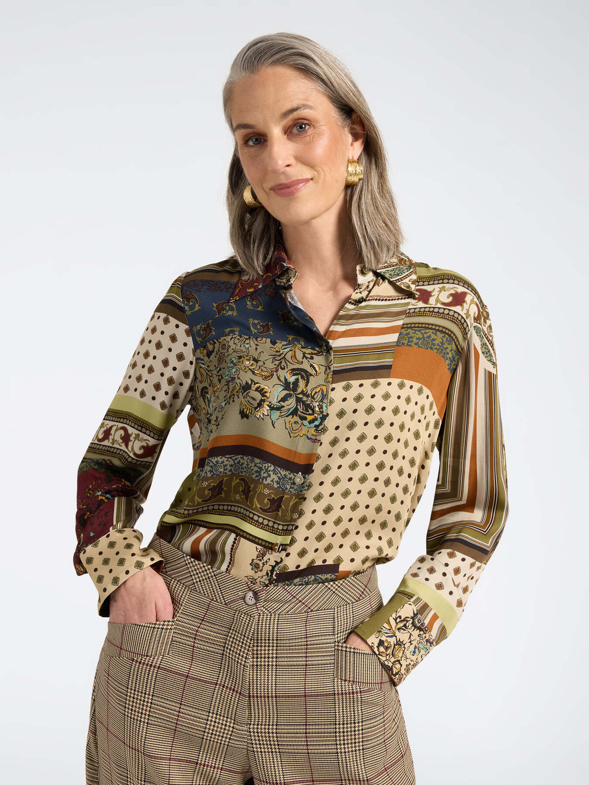 Camicia in Raso Stampata Patchwork Verde militare - Elena Mirò