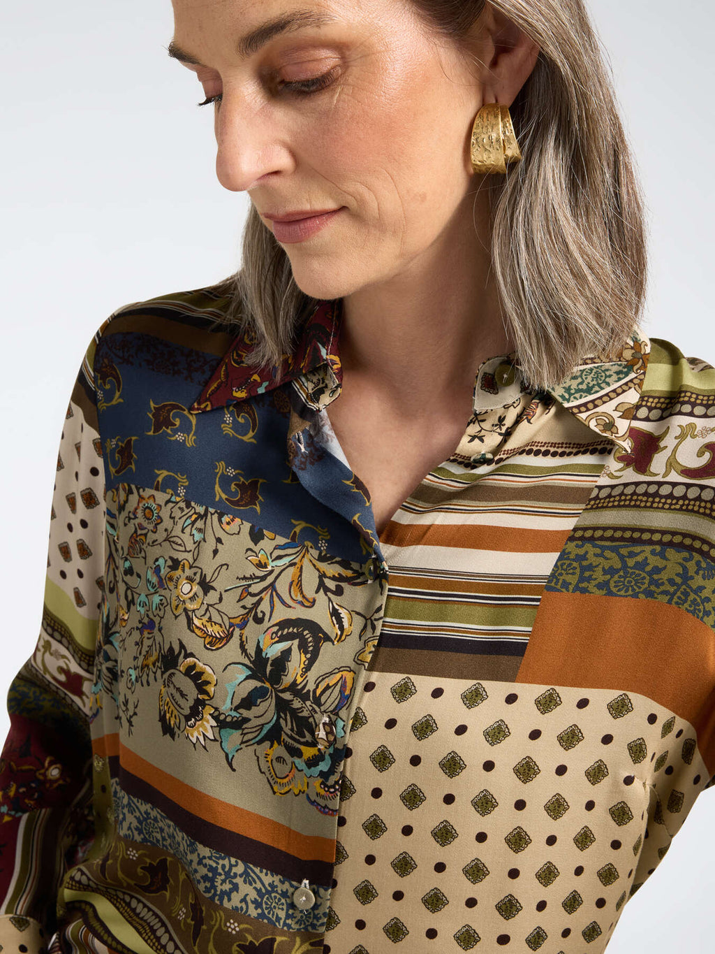 Camicia in Raso Stampata Patchwork Verde militare - Elena Mirò