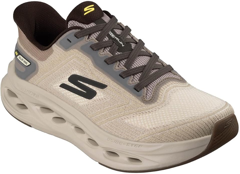 Skechers Max Cushioning