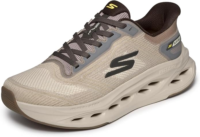 Skechers Max Cushioning