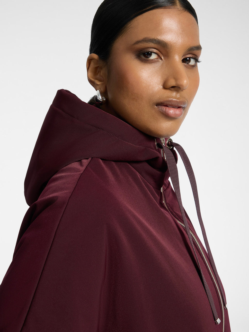 Cappa Lightweight in Nylon con Maniche Corte Bordeaux - Elena Mirò
