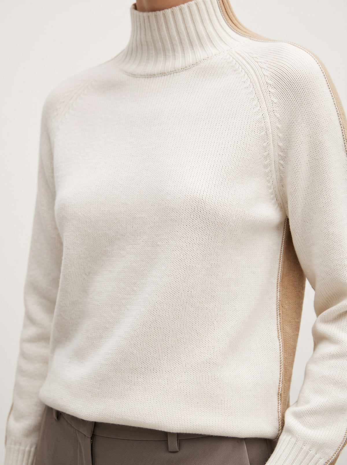 Pullover Collo Cratere Latte - MARKUP