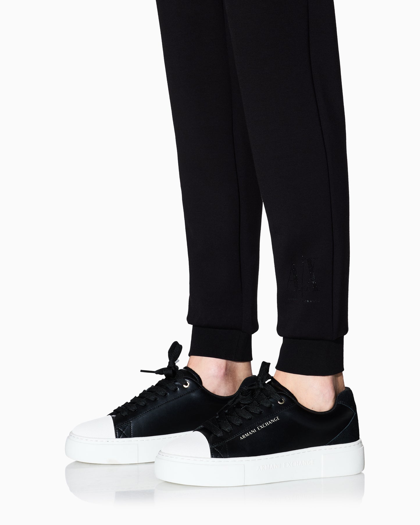 tuta_a/x_xw000828uc001