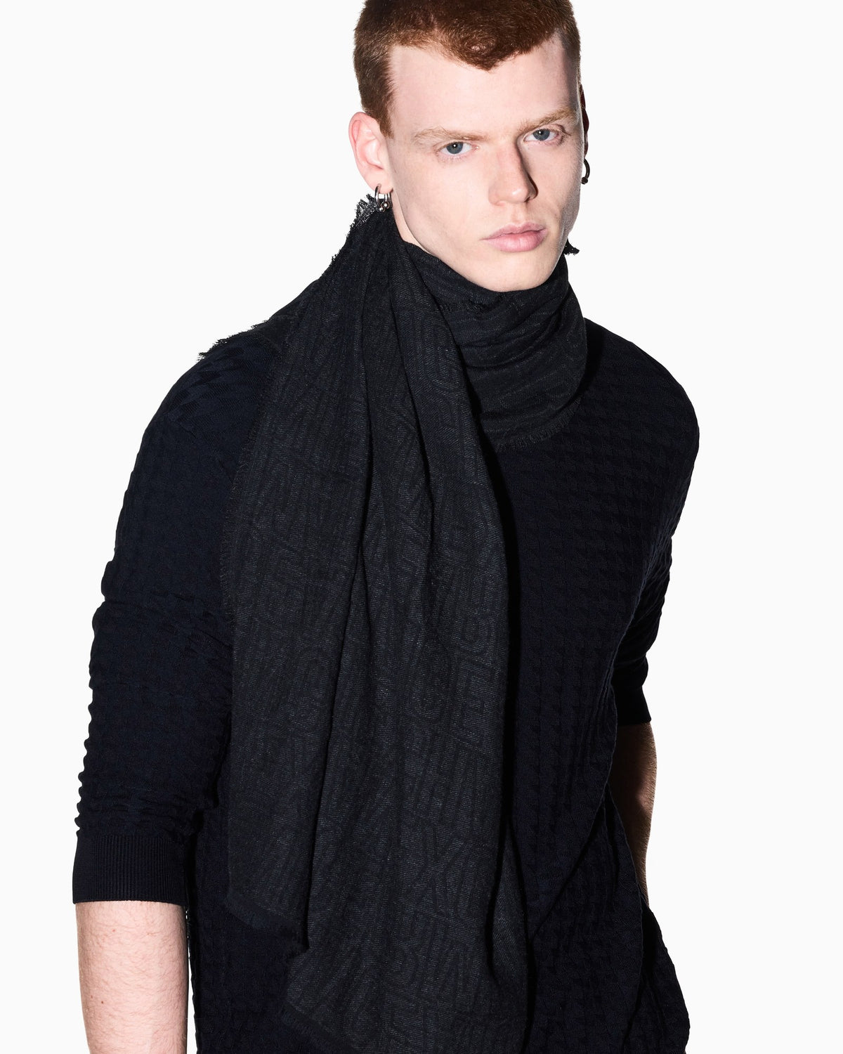 Armani Exchange Sciarpa Nera XM001714 – vista 3