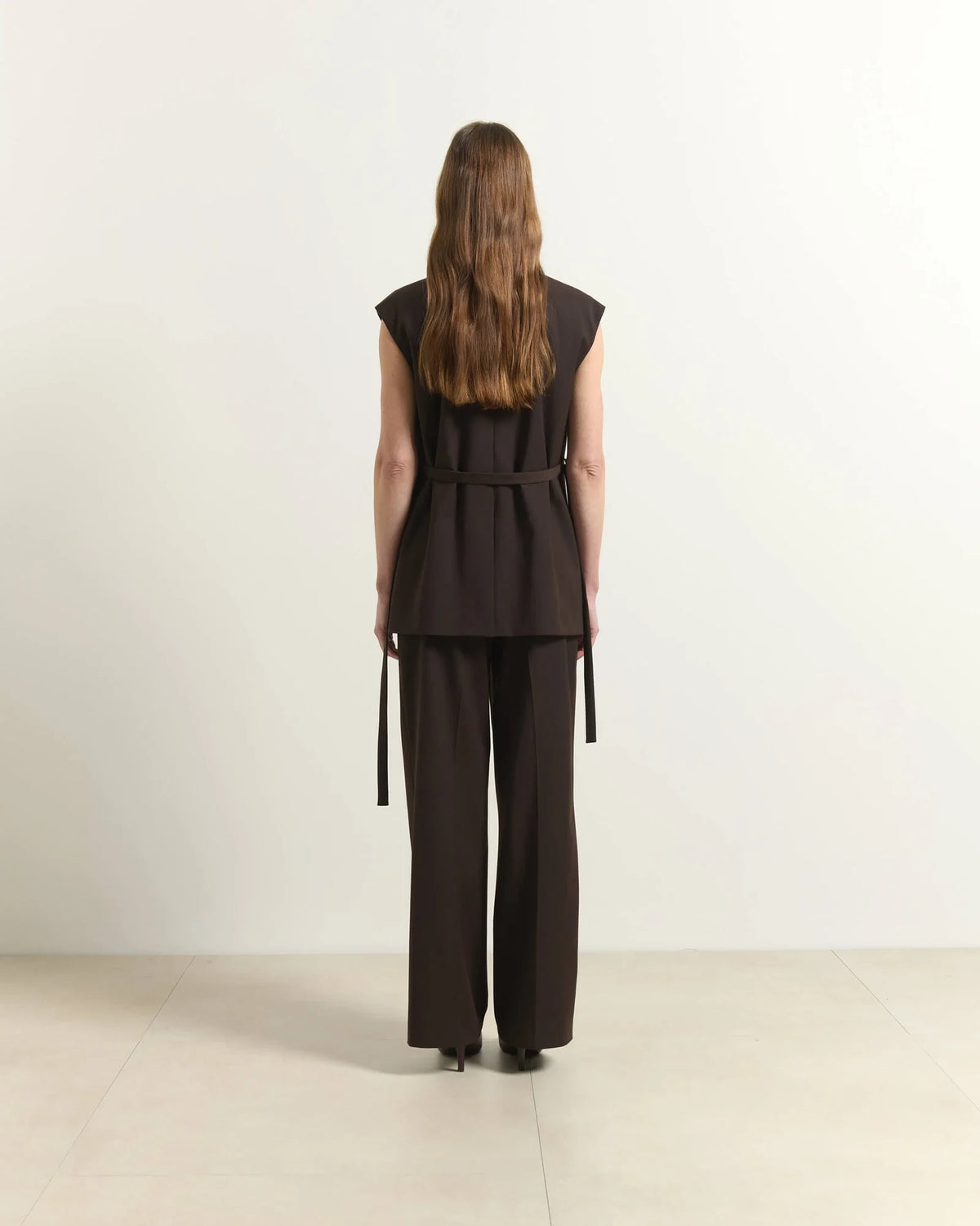 Beatrice B Gilet Lungo con Cintura Testa di Moro — foto 4