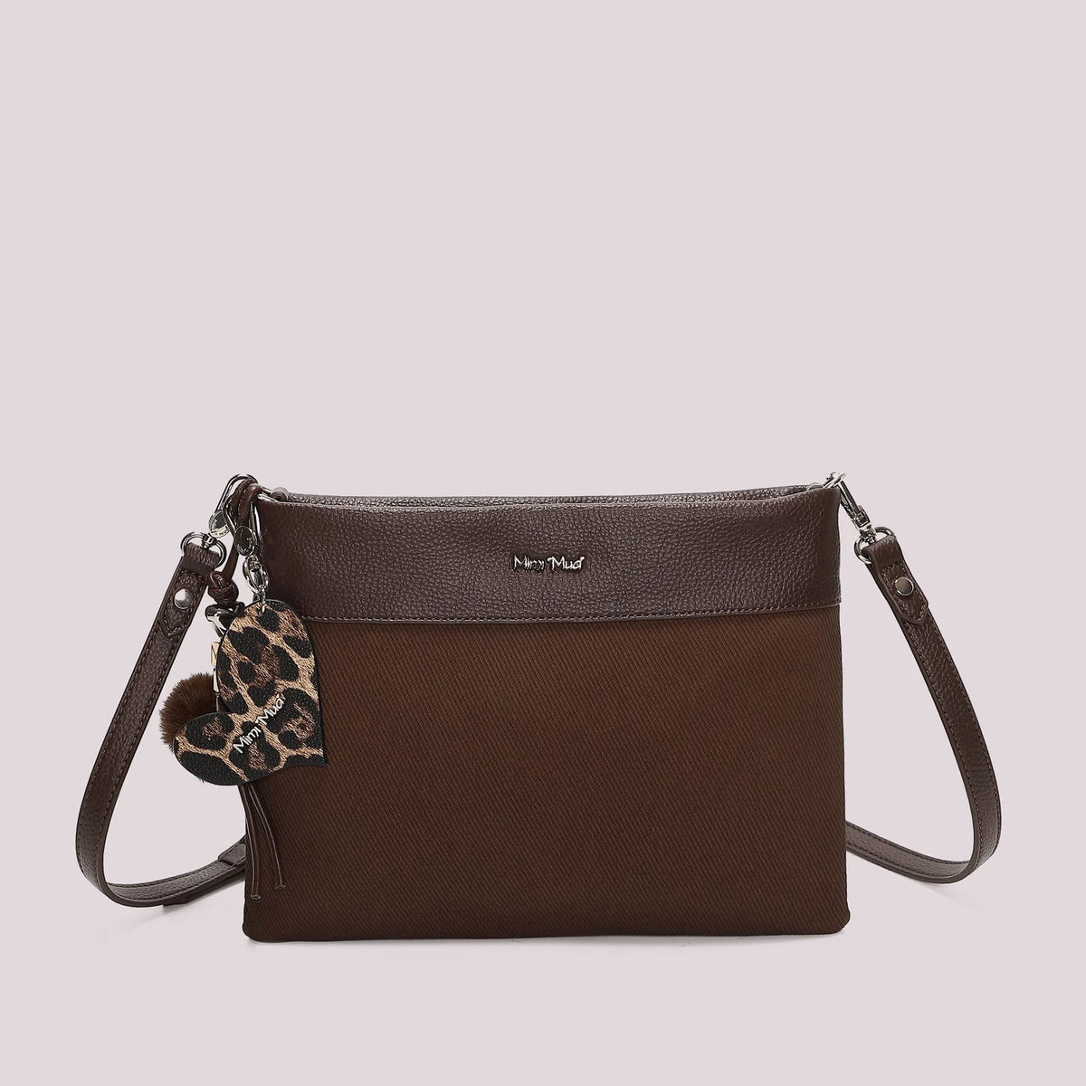 Mimi Mua Borsa a Busta con Charm e Cuore Moro
