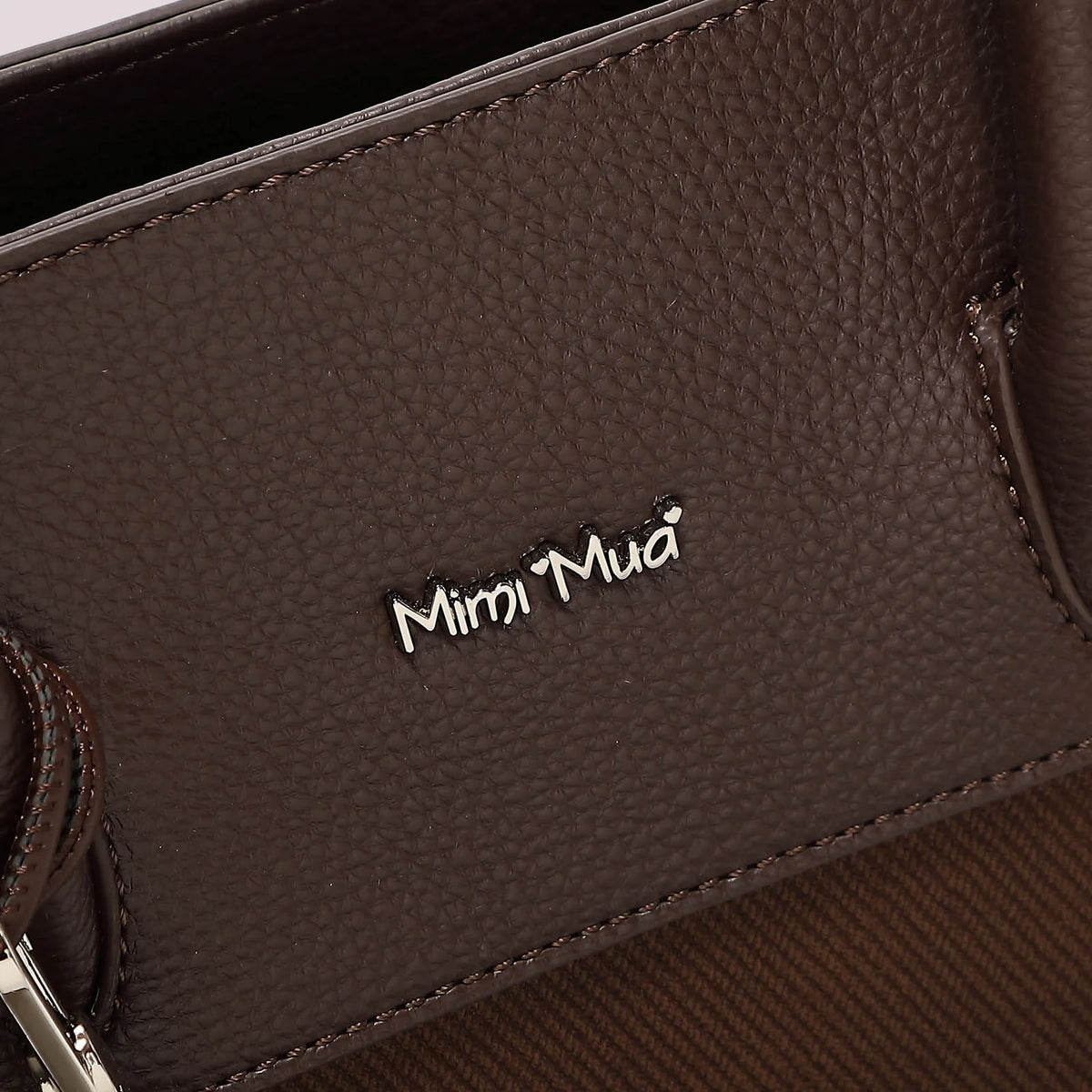 Mimi Mua Borsa Tote con Charm e Cuore Moro — foto 6