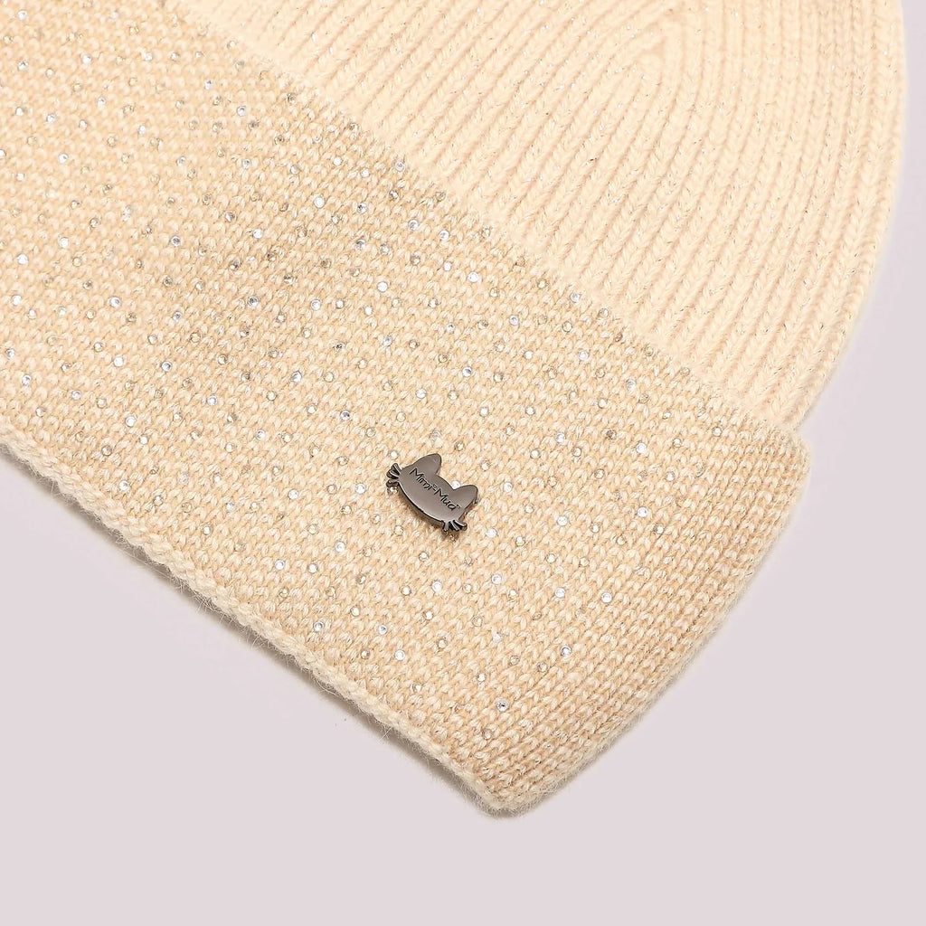 Mimi Mua Cappello Berretto con Strass Sul Risvolto e Pon Pon Beige — foto 5