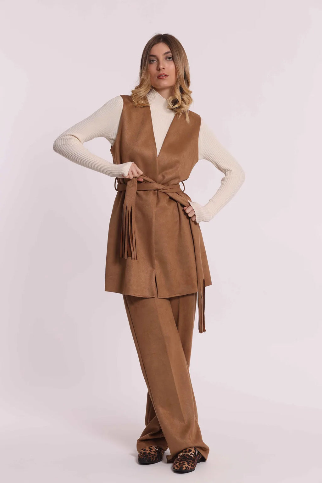 Mimi Mua Gilet Lungo in Jersey Effetto Camoscio Beige