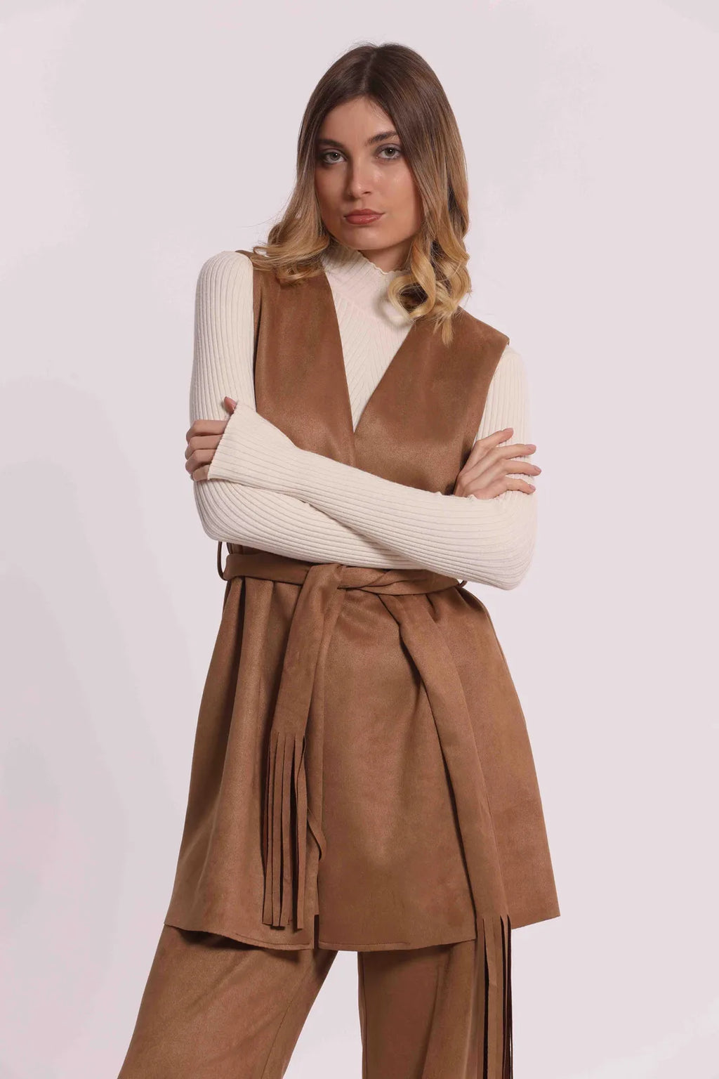Mimi Mua Gilet Lungo in Jersey Effetto Camoscio Beige — foto 2