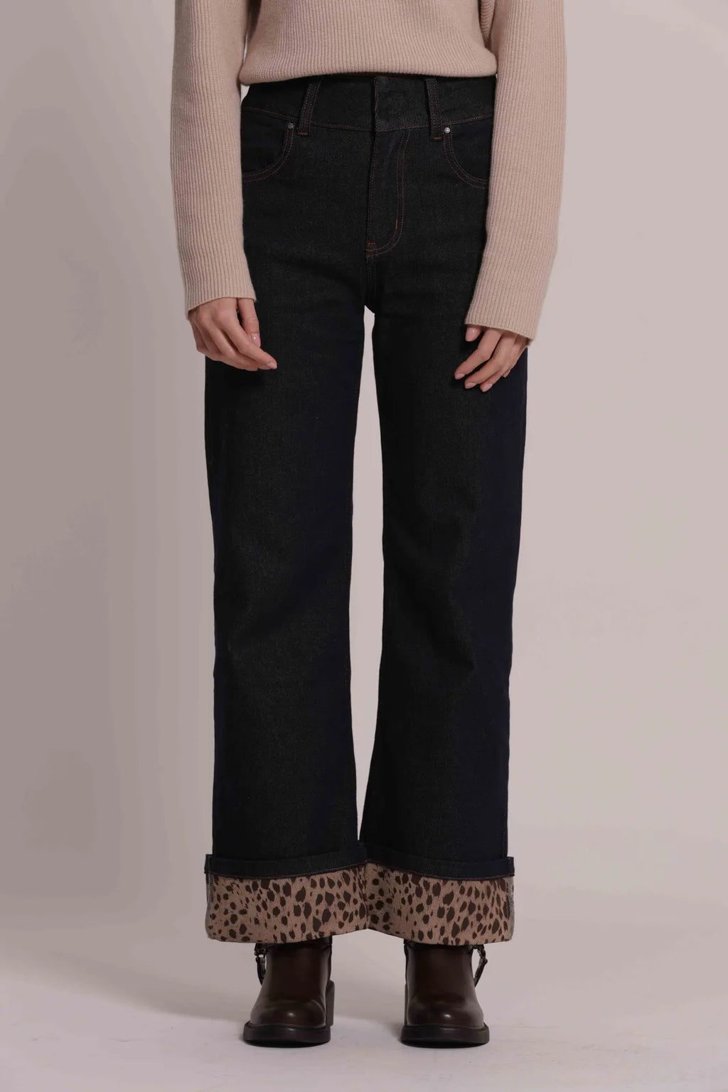 Mimi Mua Jeans con Risvolto Stampato Animalier Blu Scuro — foto 2