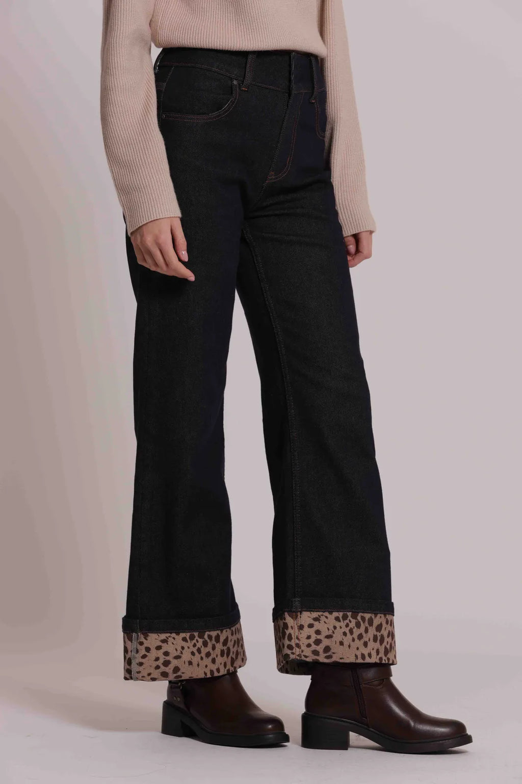 Mimi Mua Jeans con Risvolto Stampato Animalier Blu Scuro — foto 3