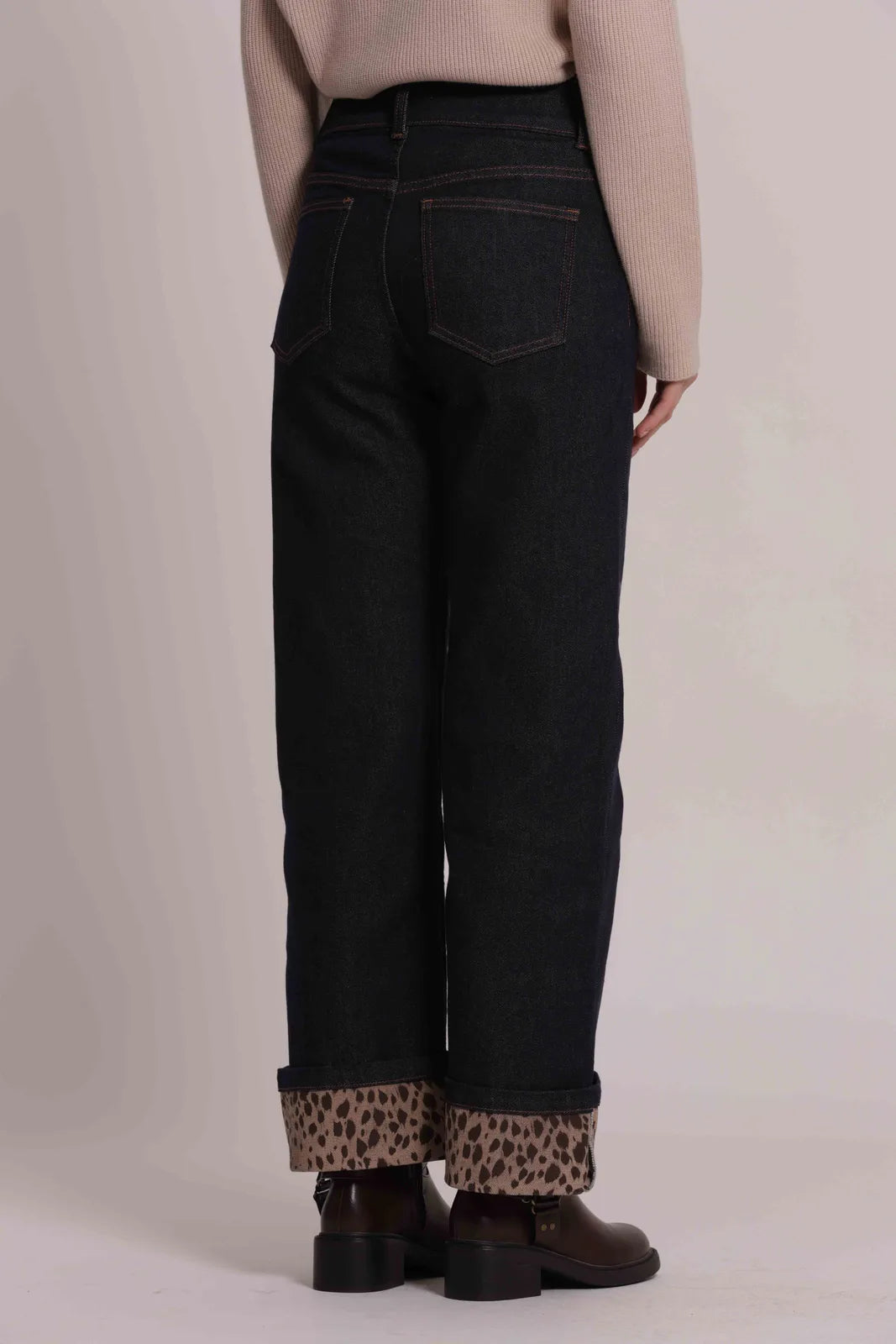Mimi Mua Jeans con Risvolto Stampato Animalier Blu Scuro — foto 4