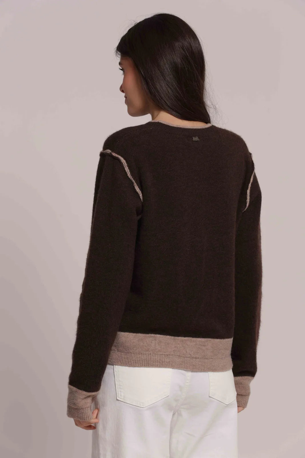 Mimi Mua Maglia Scollo Tondo con Contrasti Moro — foto 4