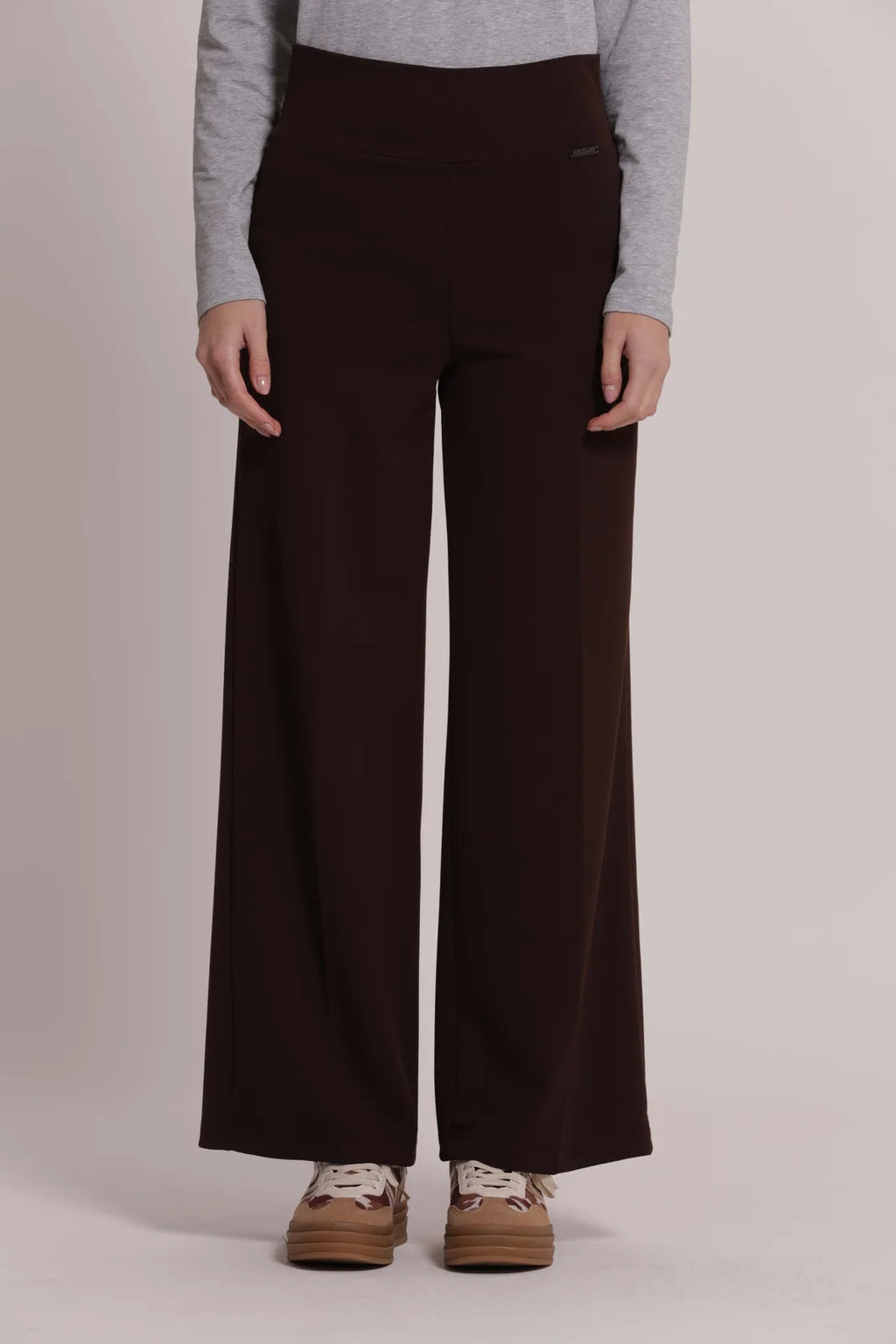 Mimi Mua Pantalone Palazzo in Scuba Crepe Moro — foto 2