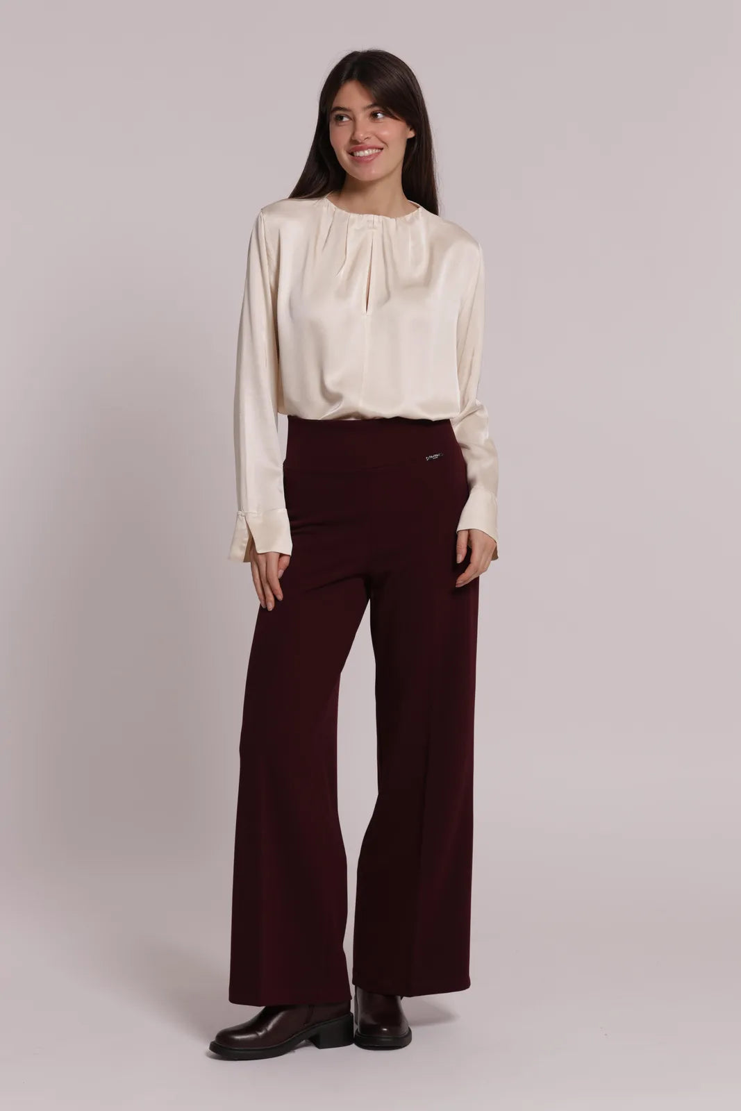 Mimi Mua Pantalone Palazzo in Scuba Crepe Prugna