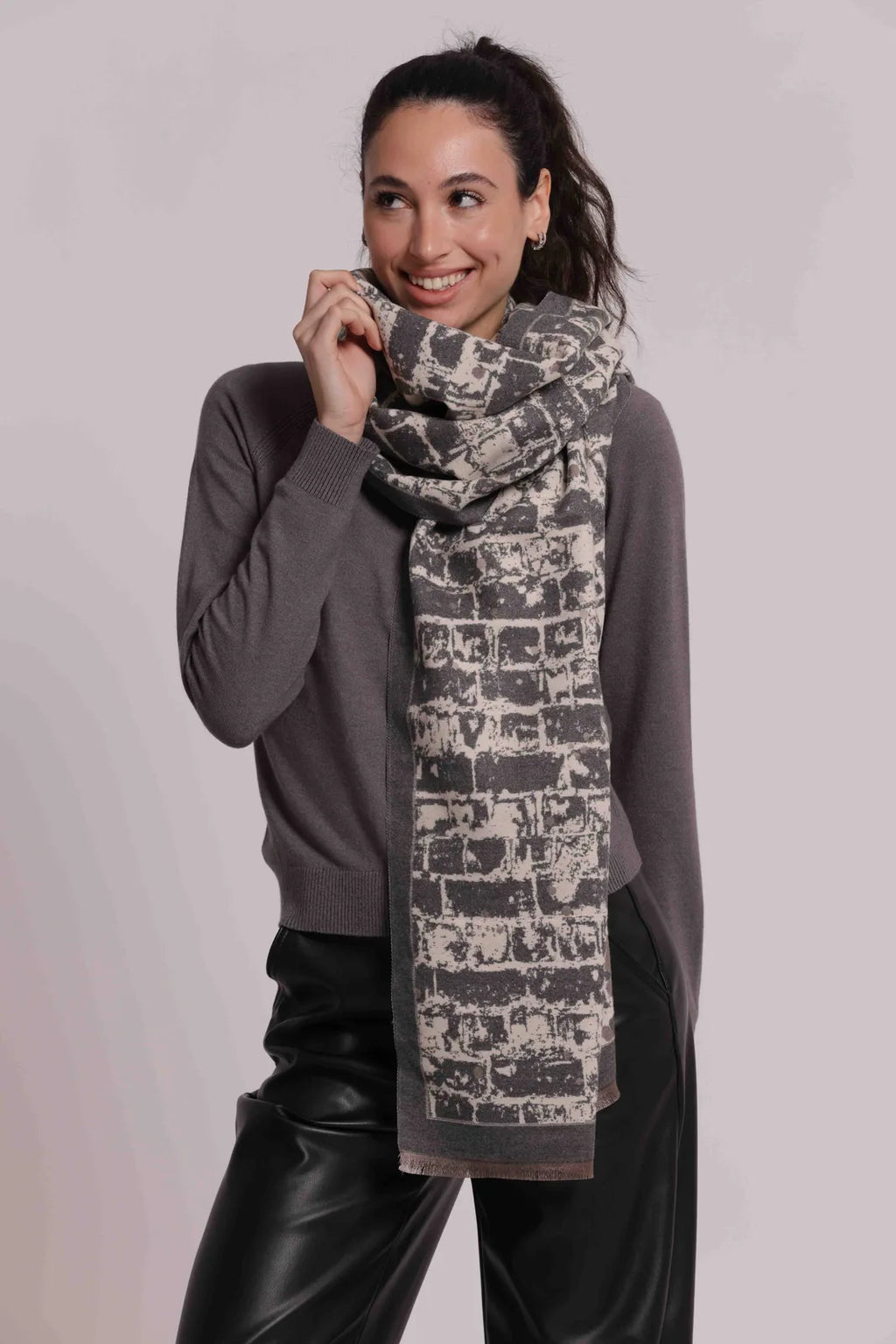 Mimi Mua Sciarpa Bicolor con Effetto Mattoni Grigio