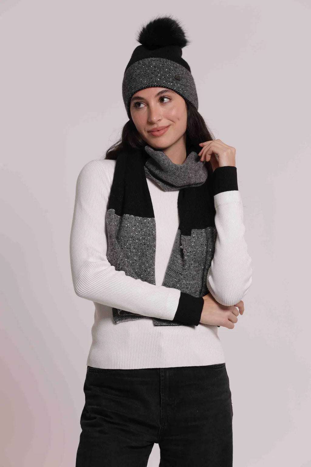 Mimi Mua Sciarpa con Strass Nero